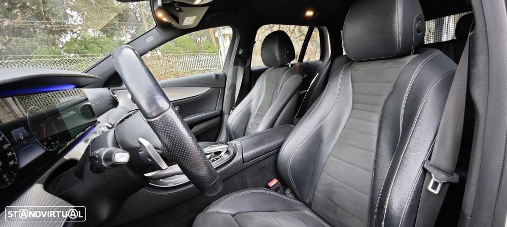 Mercedes-Benz E 300 de AMG Line - 28