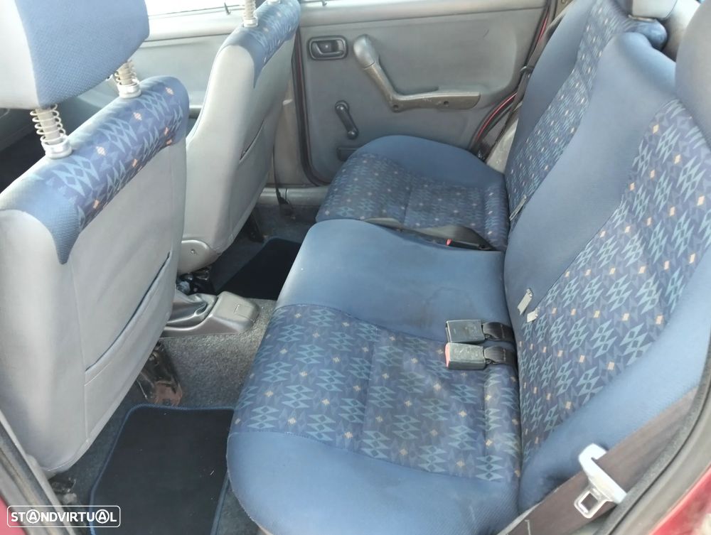 Fiat Punto 85 16V ELX - 5