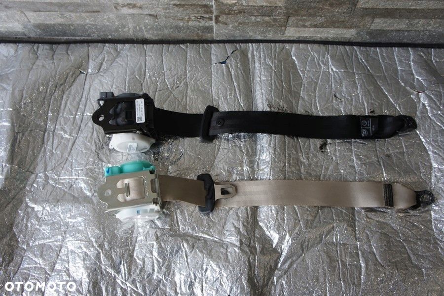 NR 304 Pas Bezpieczeństwa Audi A6 4G0857807D 4G0857807E - 1