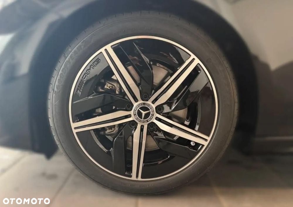 Mercedes-Benz CLA - 8