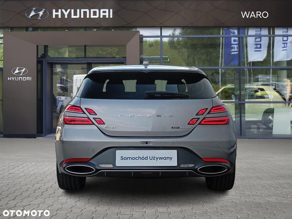 Genesis G70 - 4