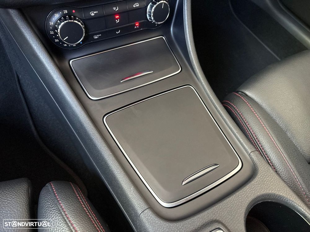Mercedes-Benz CLA 220 d Shooting Brake AMG Line Aut. - 48