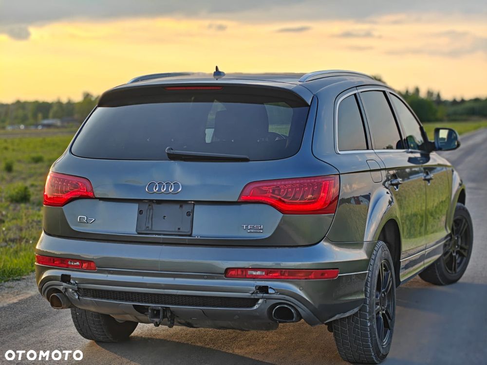 Audi Q7 3.0 TFSI Quattro Tiptronic - 6