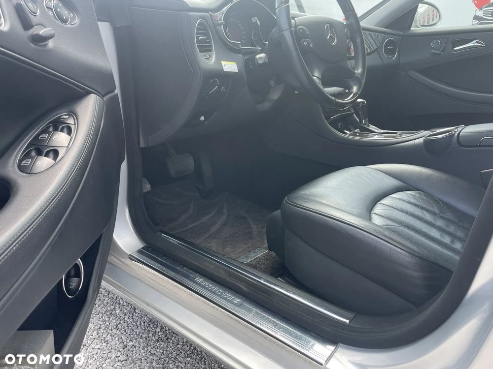 Mercedes-Benz CLS 500 - 17