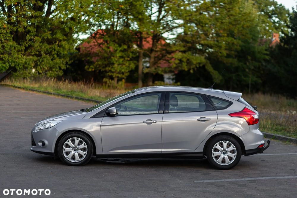 Ford Focus - 8