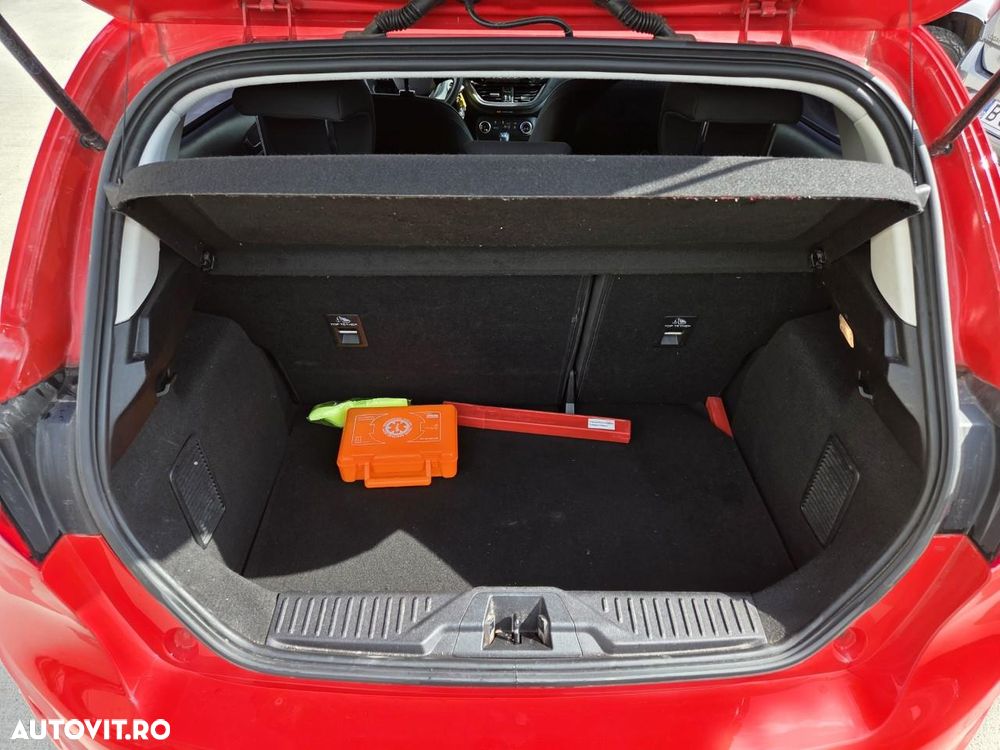 Ford Fiesta - 9