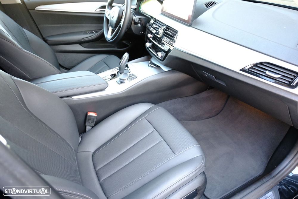 BMW 520 d Auto - 14
