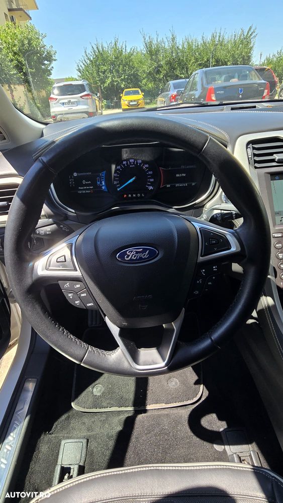 Ford Mondeo - 15