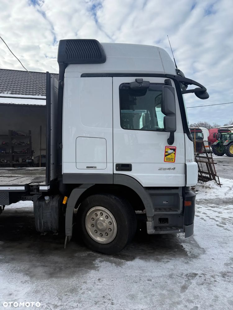 Mercedes-Benz Actros 2544 - 12