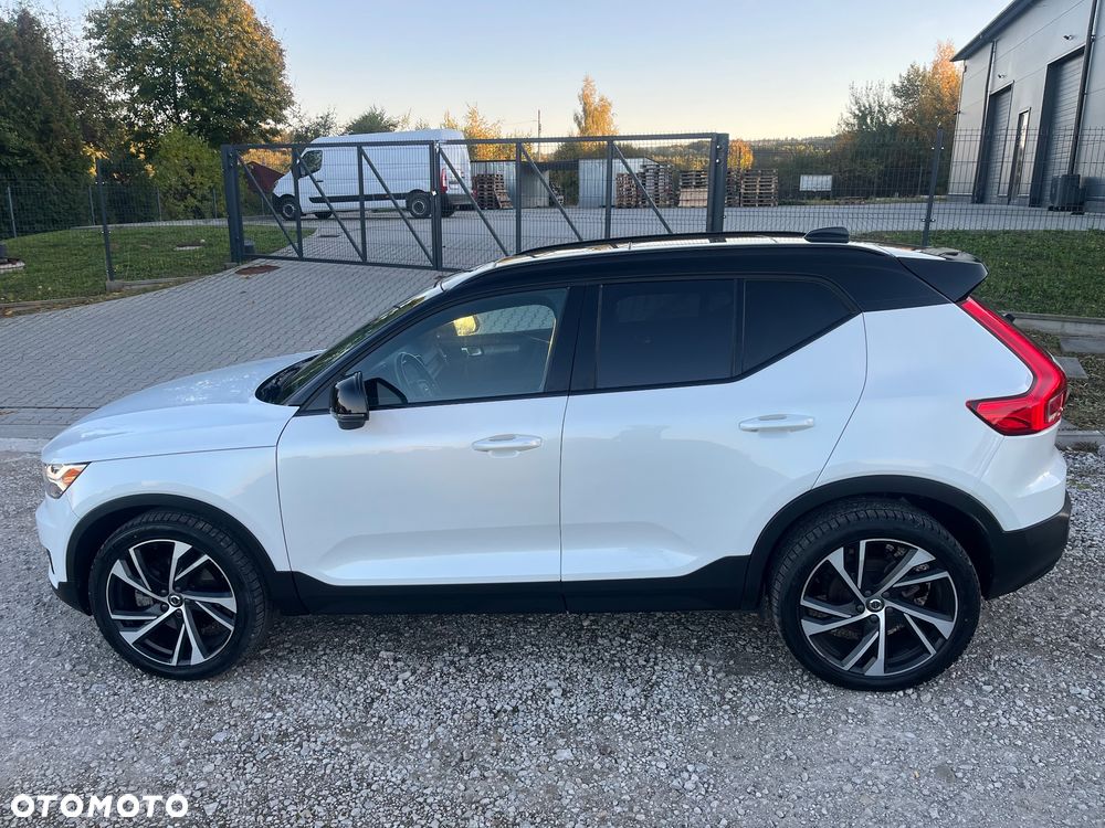 Volvo XC 40 - 23
