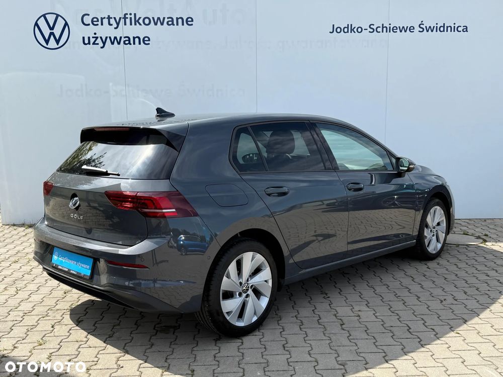Volkswagen Golf VIII 1.5 TSI Life Plus - 4