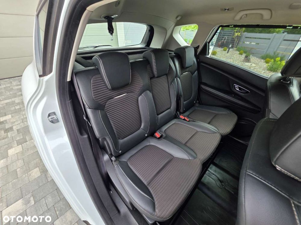 Renault Scenic - 21