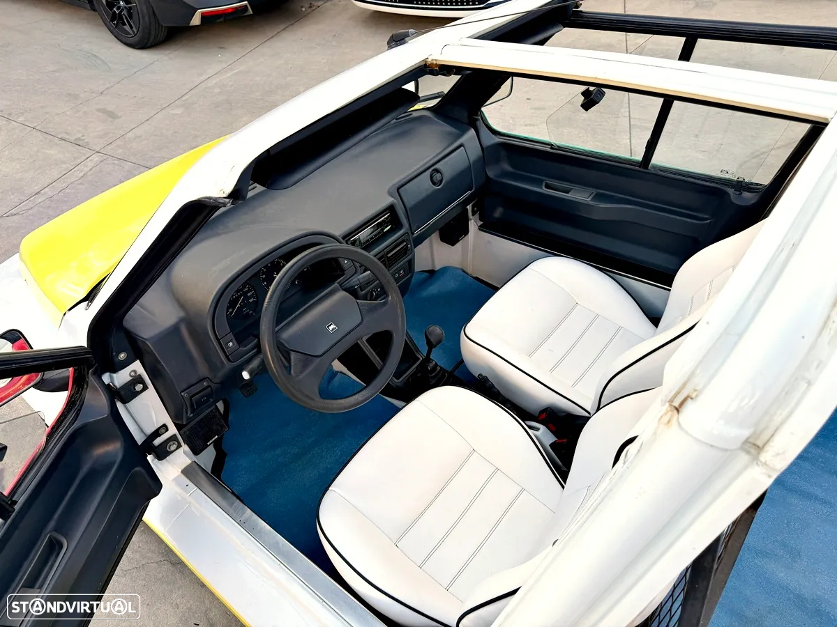 Citroën AX - 33