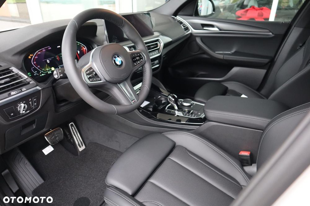BMW X4 - 10