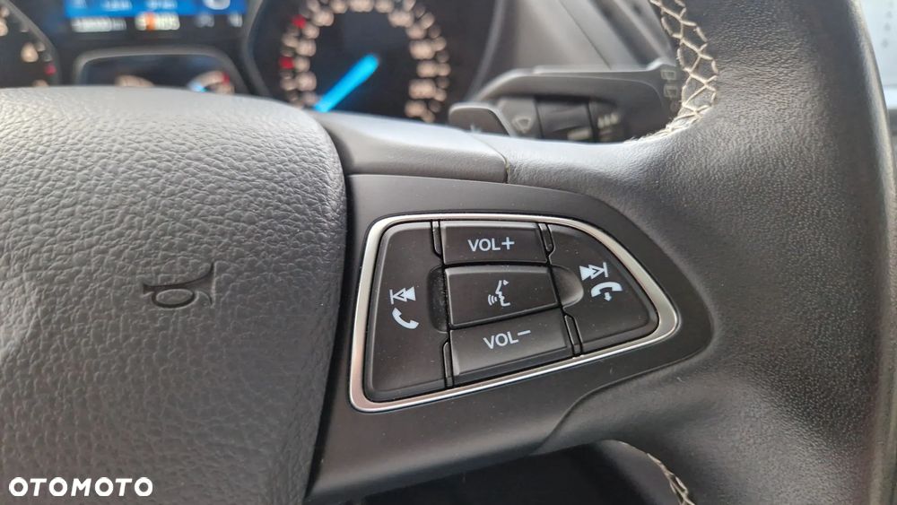 Ford Kuga 1.5 EcoBoost 4x4 Vignale - 27