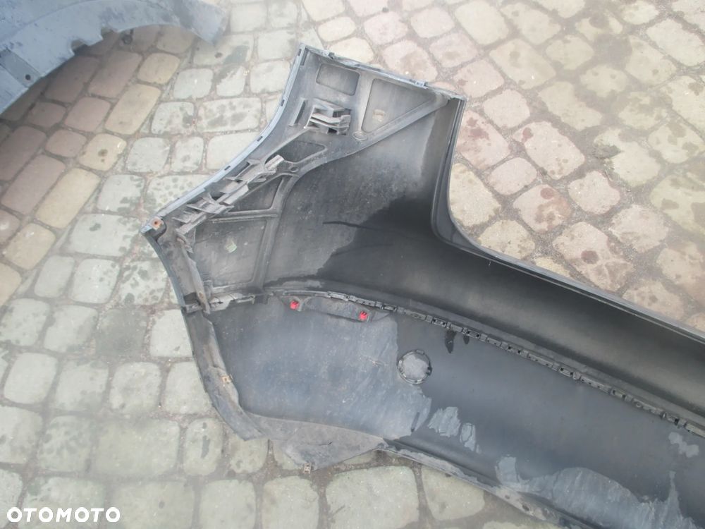 zderzak tył VW Golf 5 Plus LA7T - 7