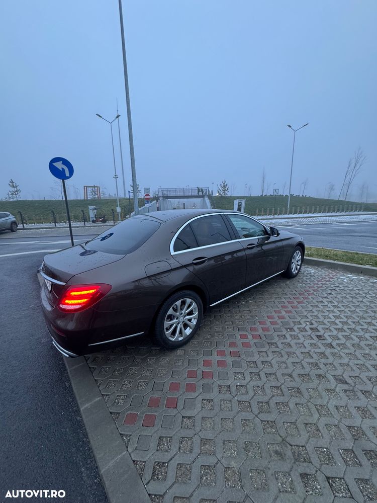 Mercedes-Benz E - 3