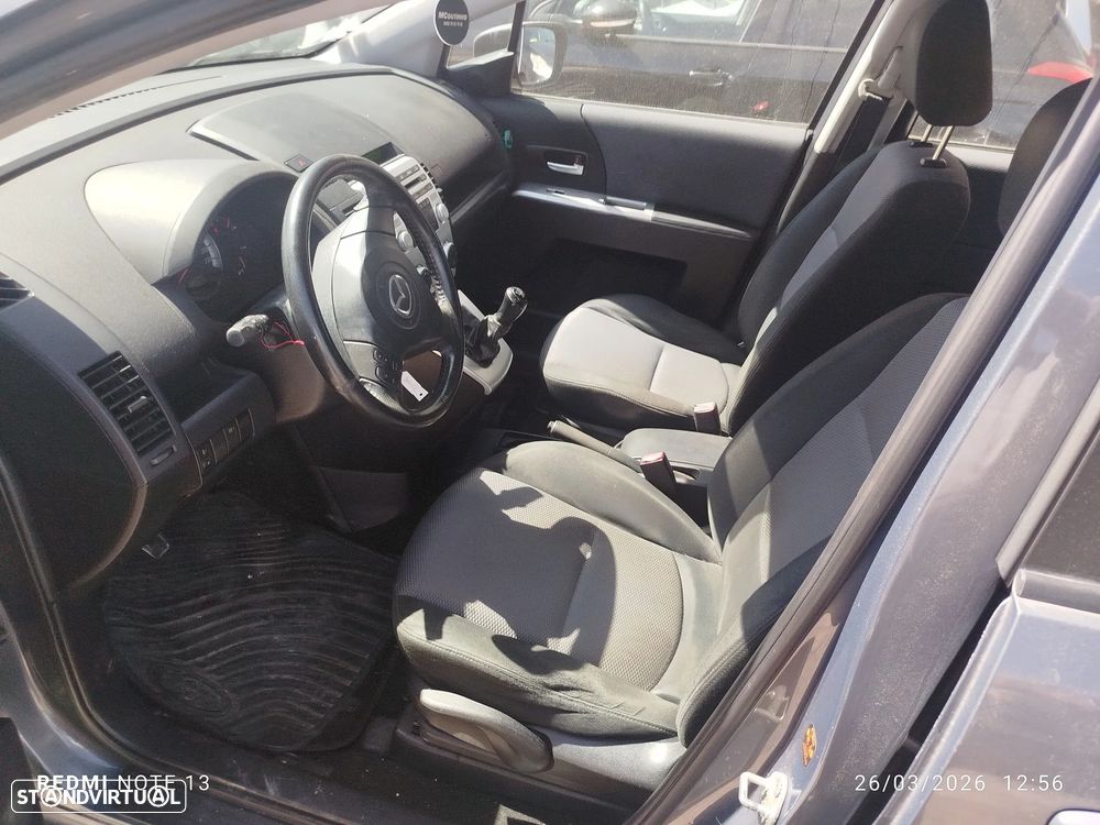 Mazda 5 MZR-CD 2.0 Comfort - 11