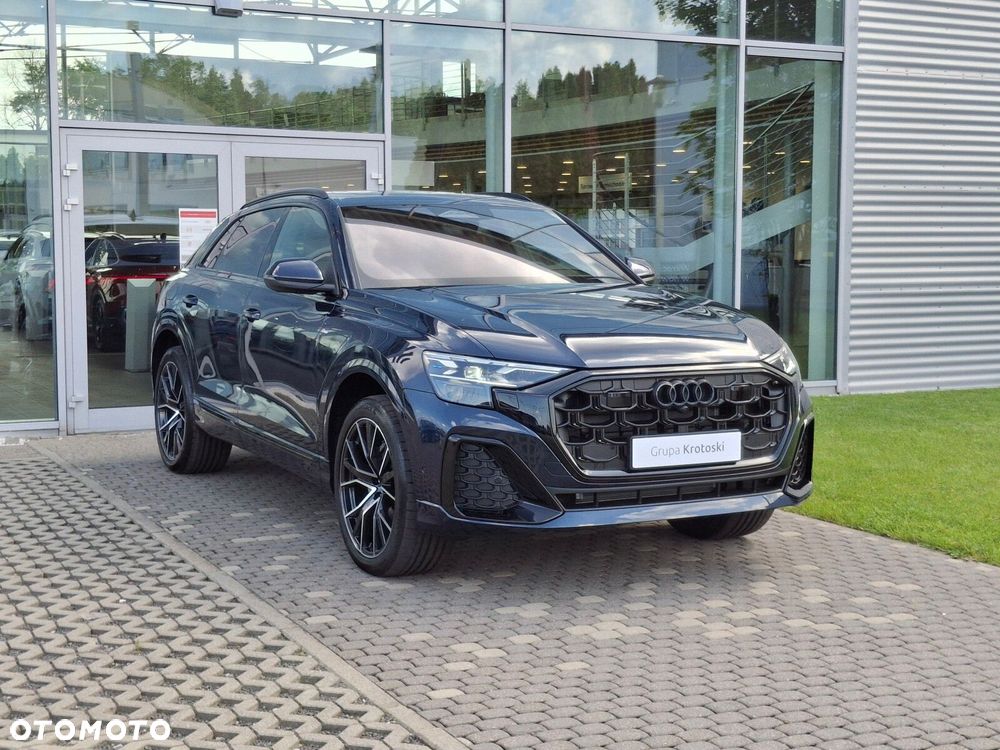 Audi Q8 - 4
