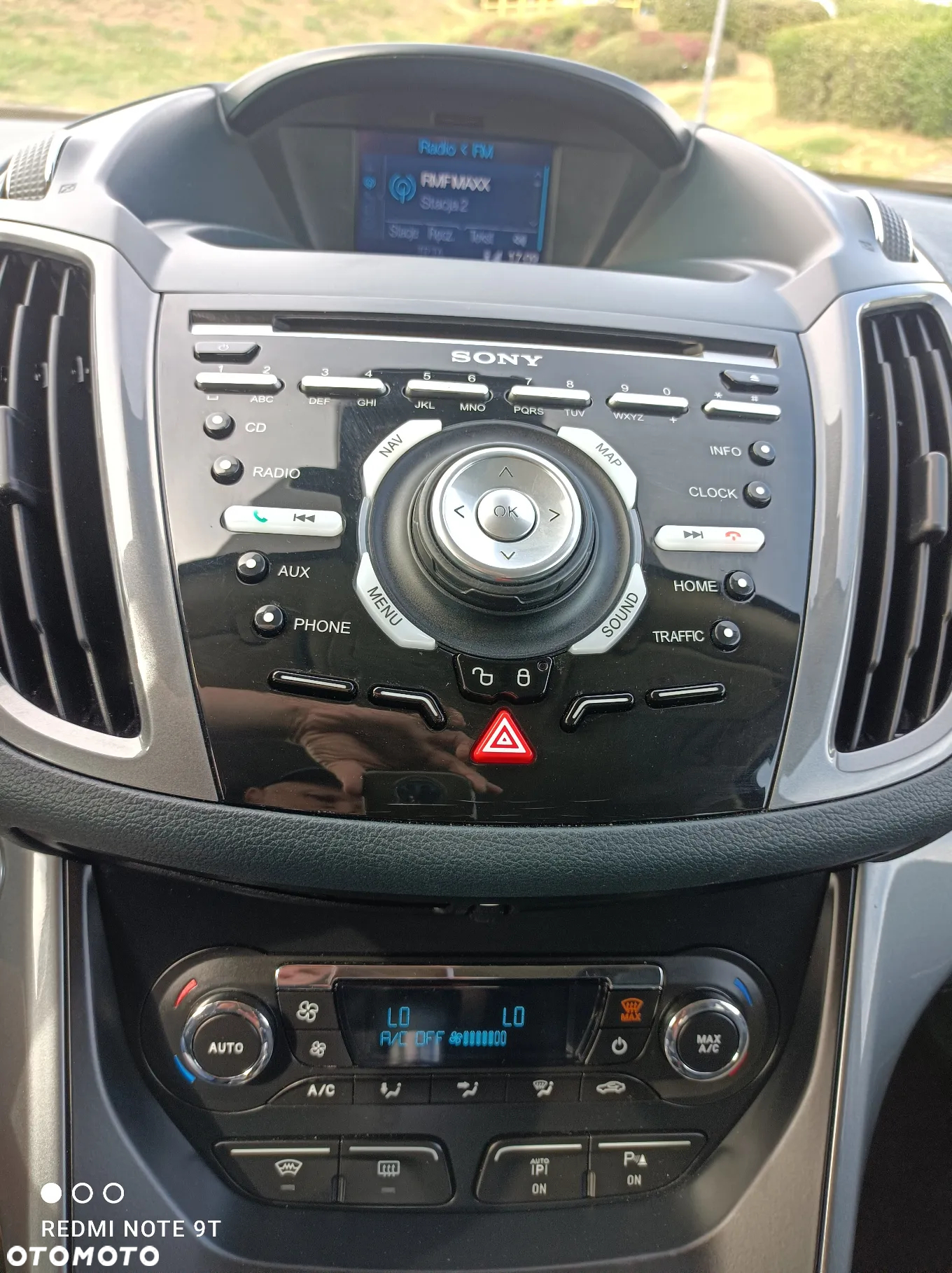 Ford Grand C-MAX 2.0 TDCi Titanium - 27