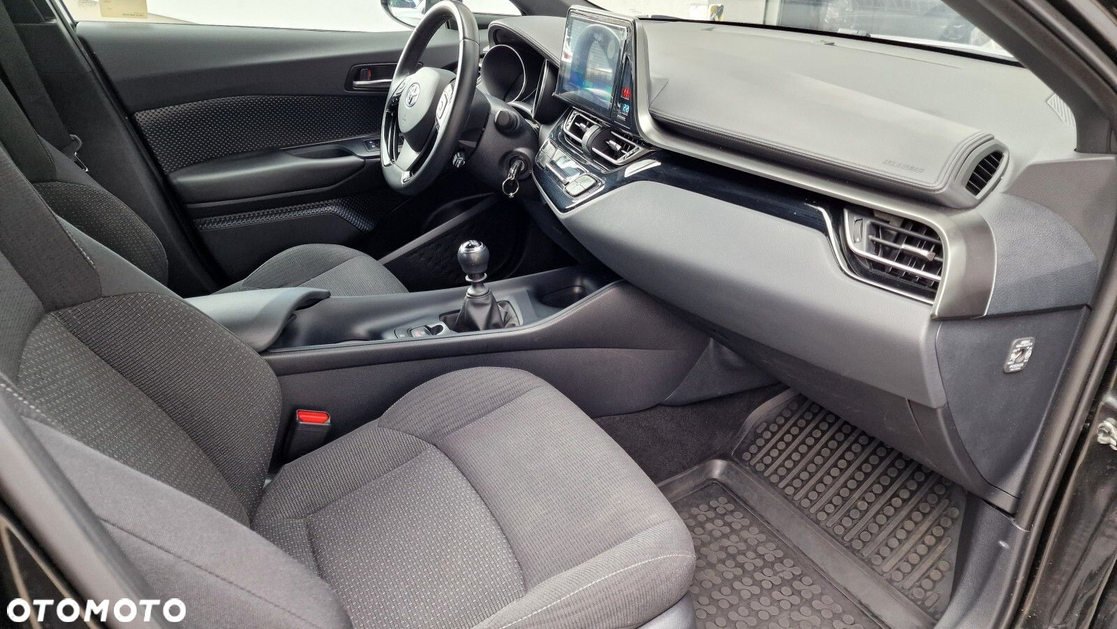 Toyota C-HR 1.2 T GPF Premium - 16