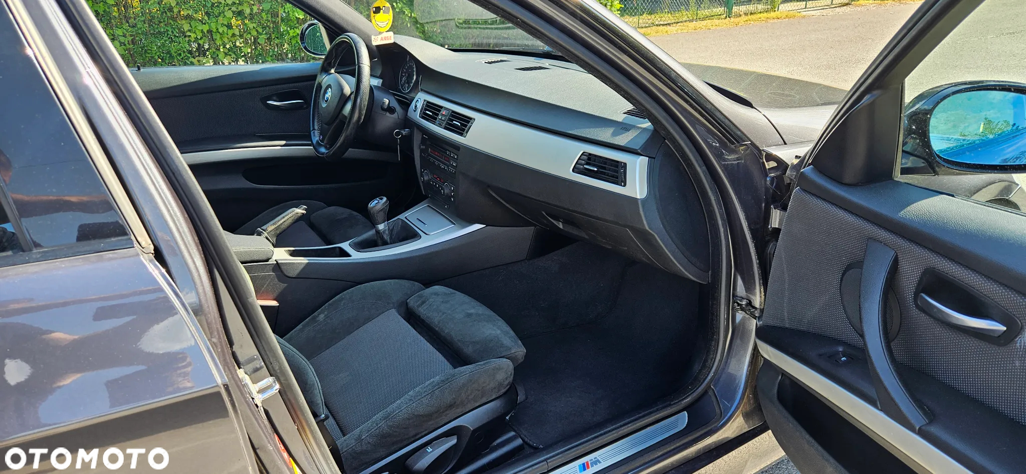BMW Seria 3 320i - 16
