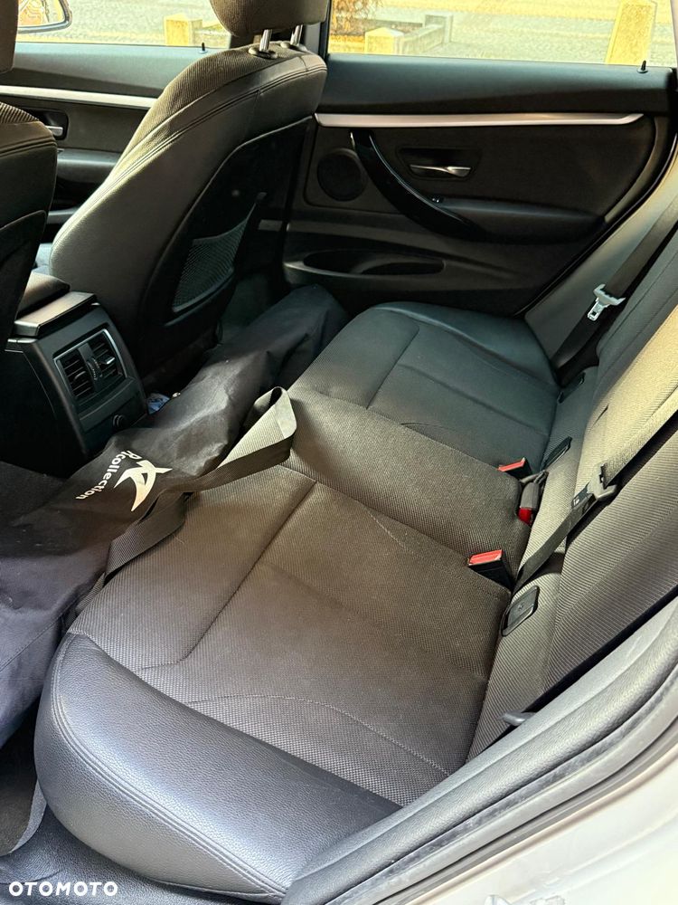 BMW 3GT 320d Sport - 8