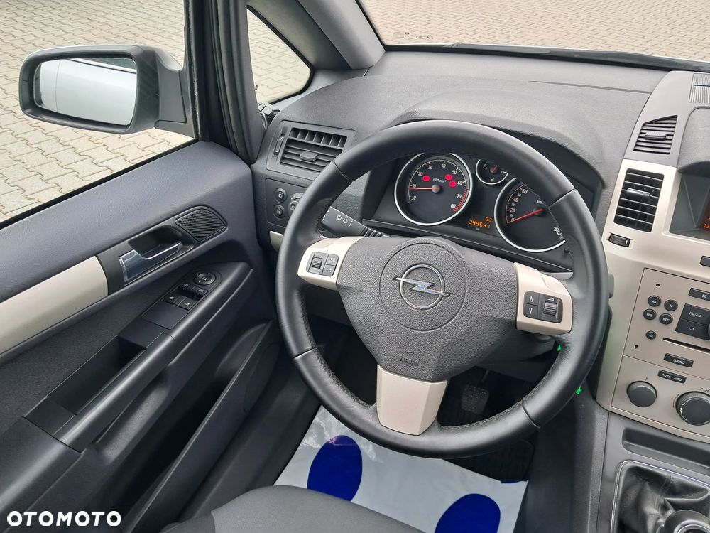 Opel Zafira 1.8 Edition 111 Jahre - 19