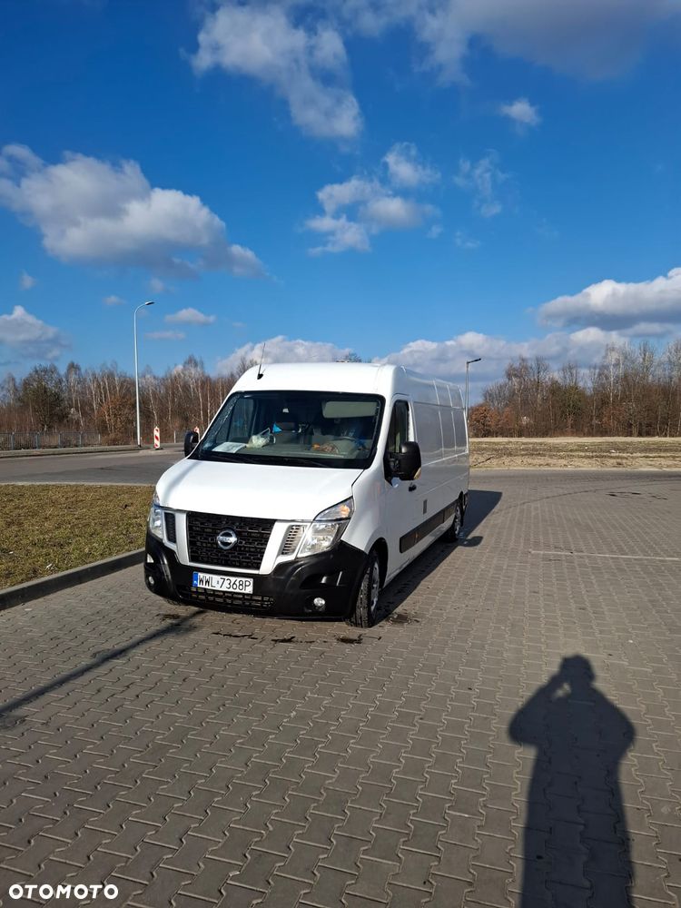 Nissan NV 400 - 4