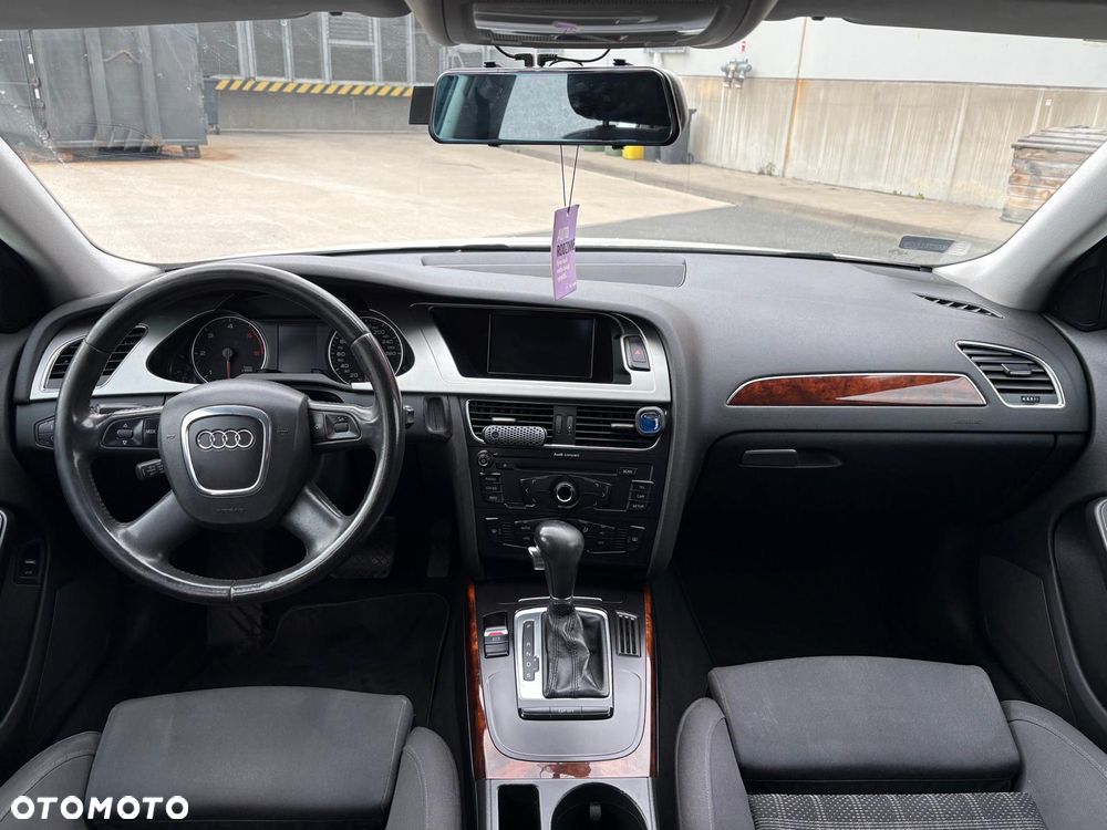Audi A4 Limousine 2.7 TDI DPF multitronic Ambiente - 23