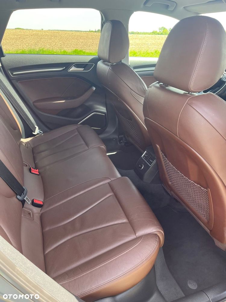 Audi A3 Sportback 2.0 TDI S tronic - 8