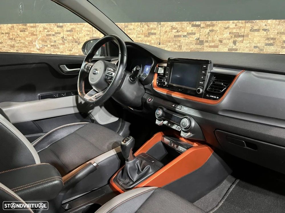 Kia Stonic - 13