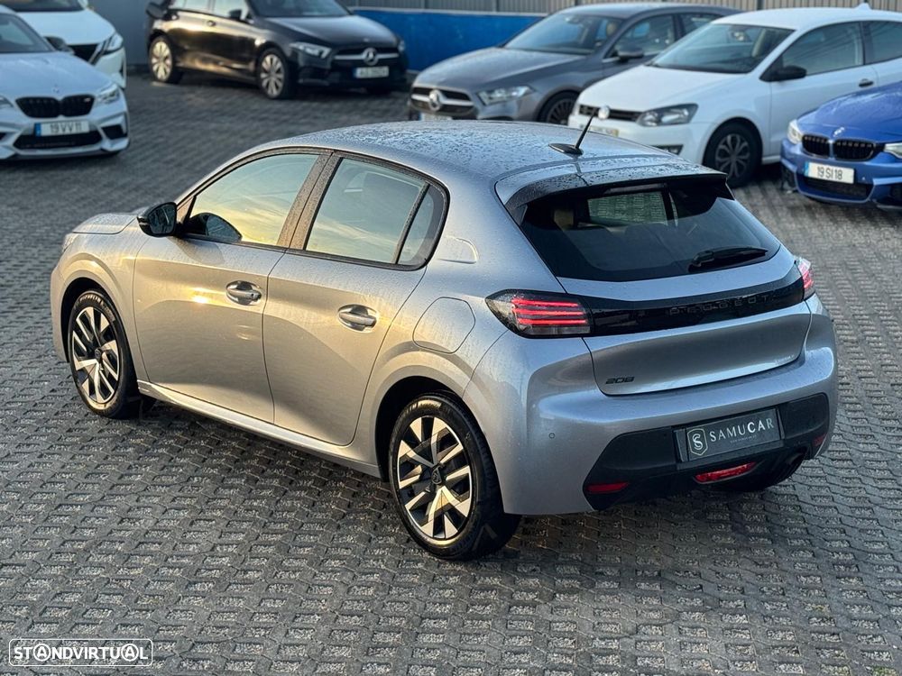 Peugeot 208 1.2 PureTech SE Style - 5