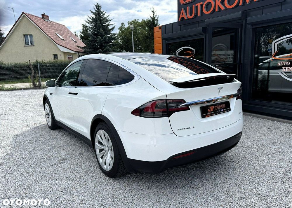 Tesla Model X Long Range Plus - 4
