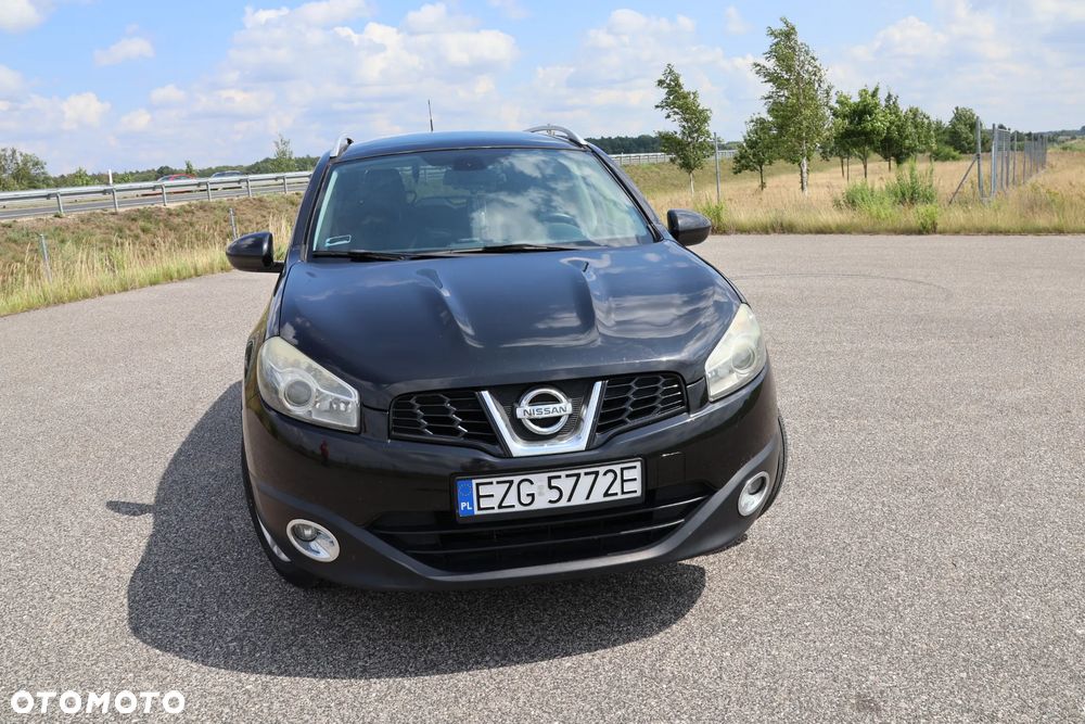Nissan Qashqai+2 2.0 4x4 Tekna - 1