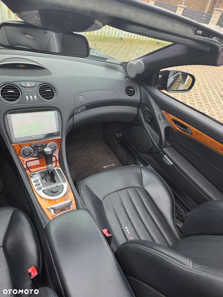 Mercedes-Benz SL 63 AMG SPEEDSHIFT MCT - 18