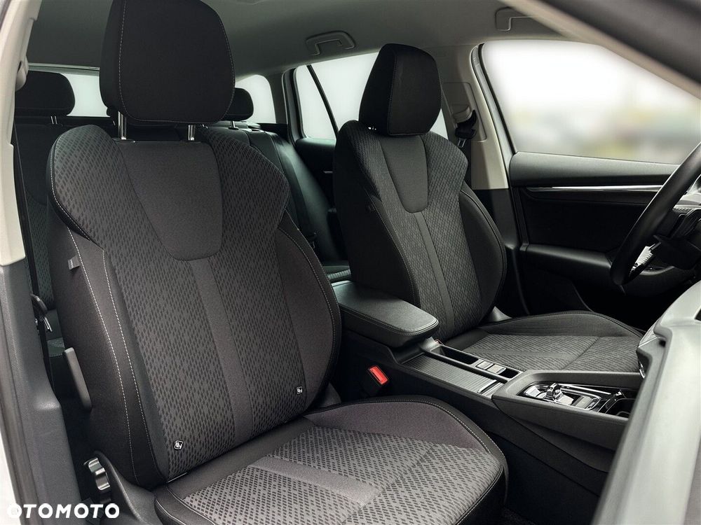 Skoda Octavia 2.0 TDI 4x4 Style DSG - 34