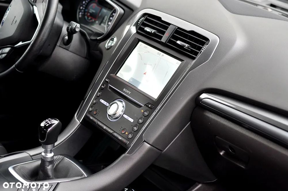 Ford Mondeo 2.0 EcoBlue Titanium - 21