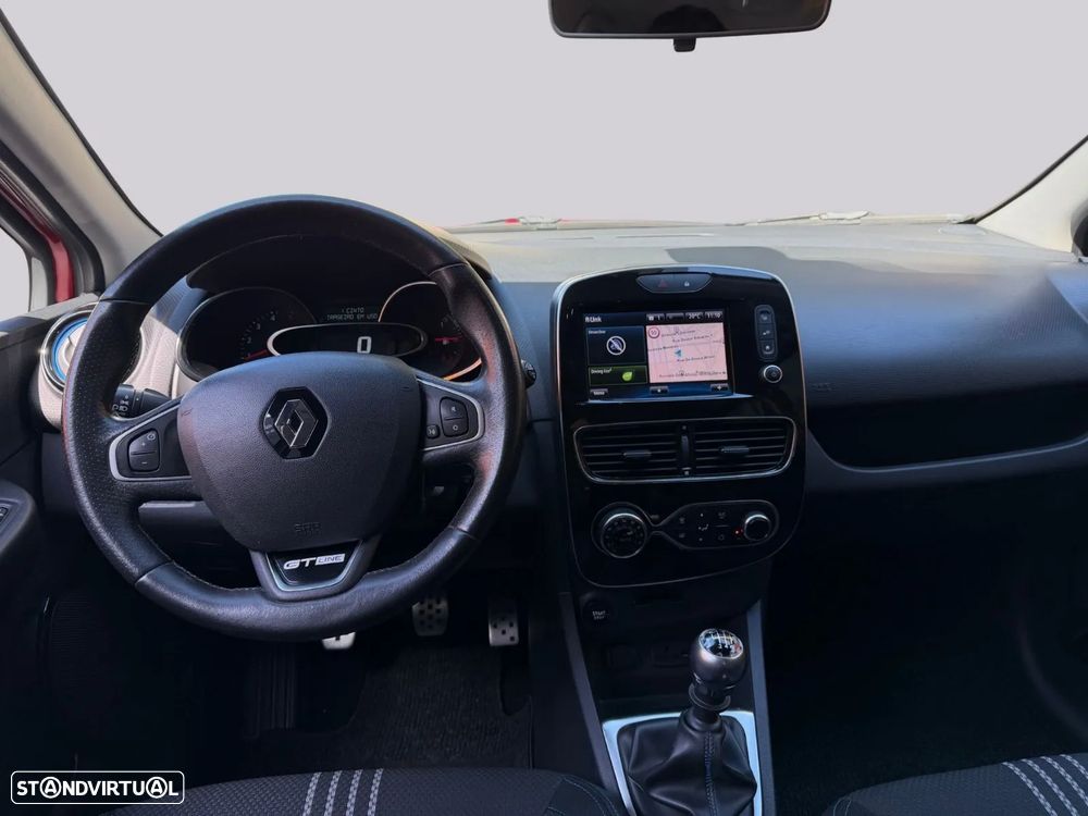 Renault Clio - 14