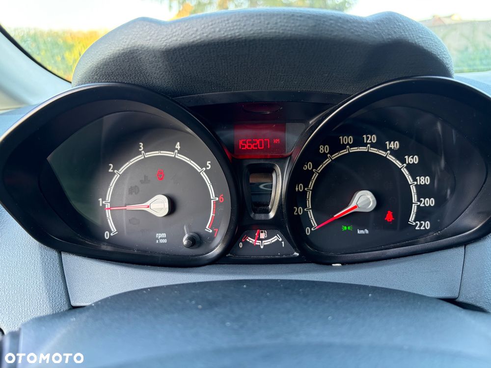 Ford Fiesta 1.25 Ambiente - 12