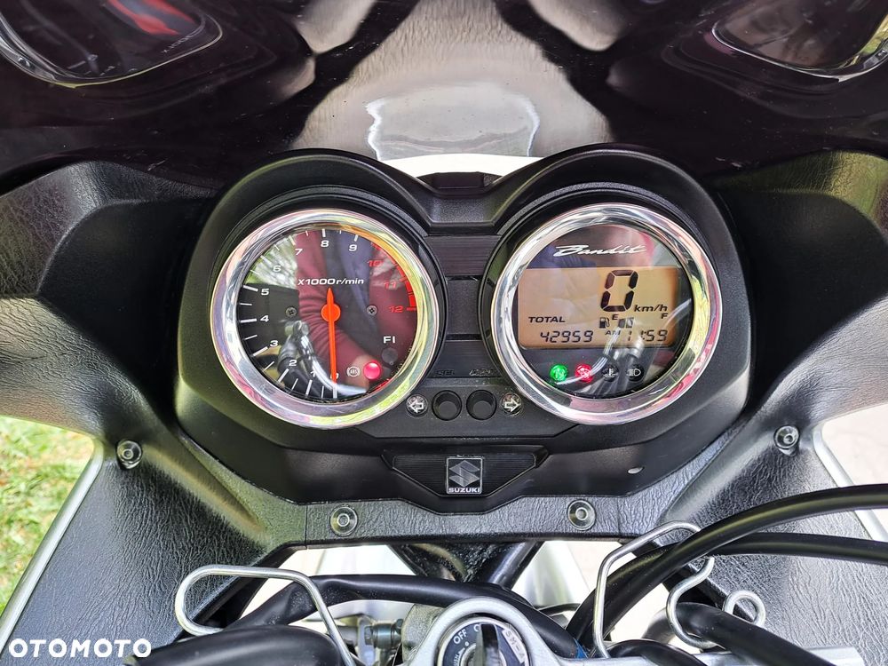 Suzuki Bandit - 7