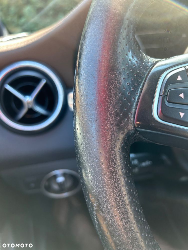 Mercedes-Benz CLA - 14