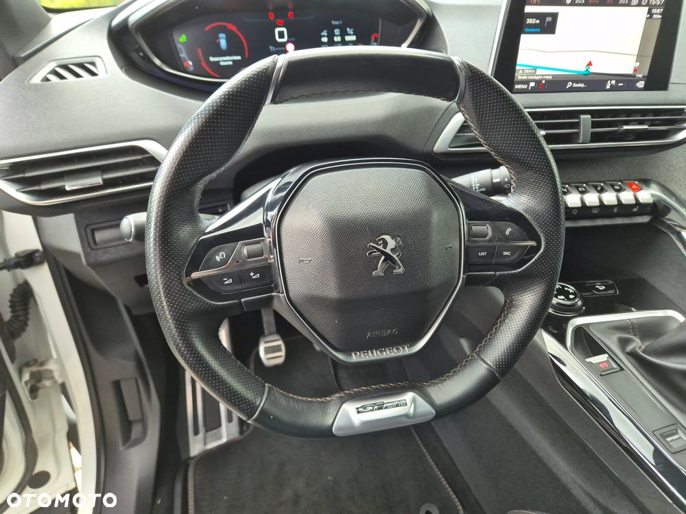 Peugeot 3008 1.6 BlueHDi Style S&S - 18