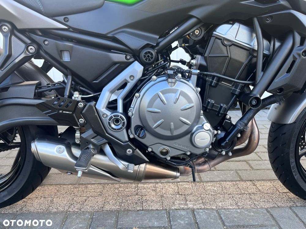Kawasaki Z 650 - 23