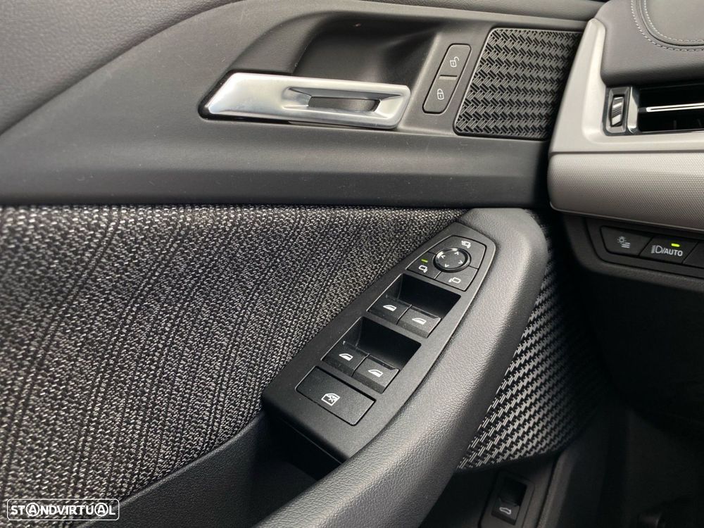 BMW 218 Active Tourer i Auto - 16