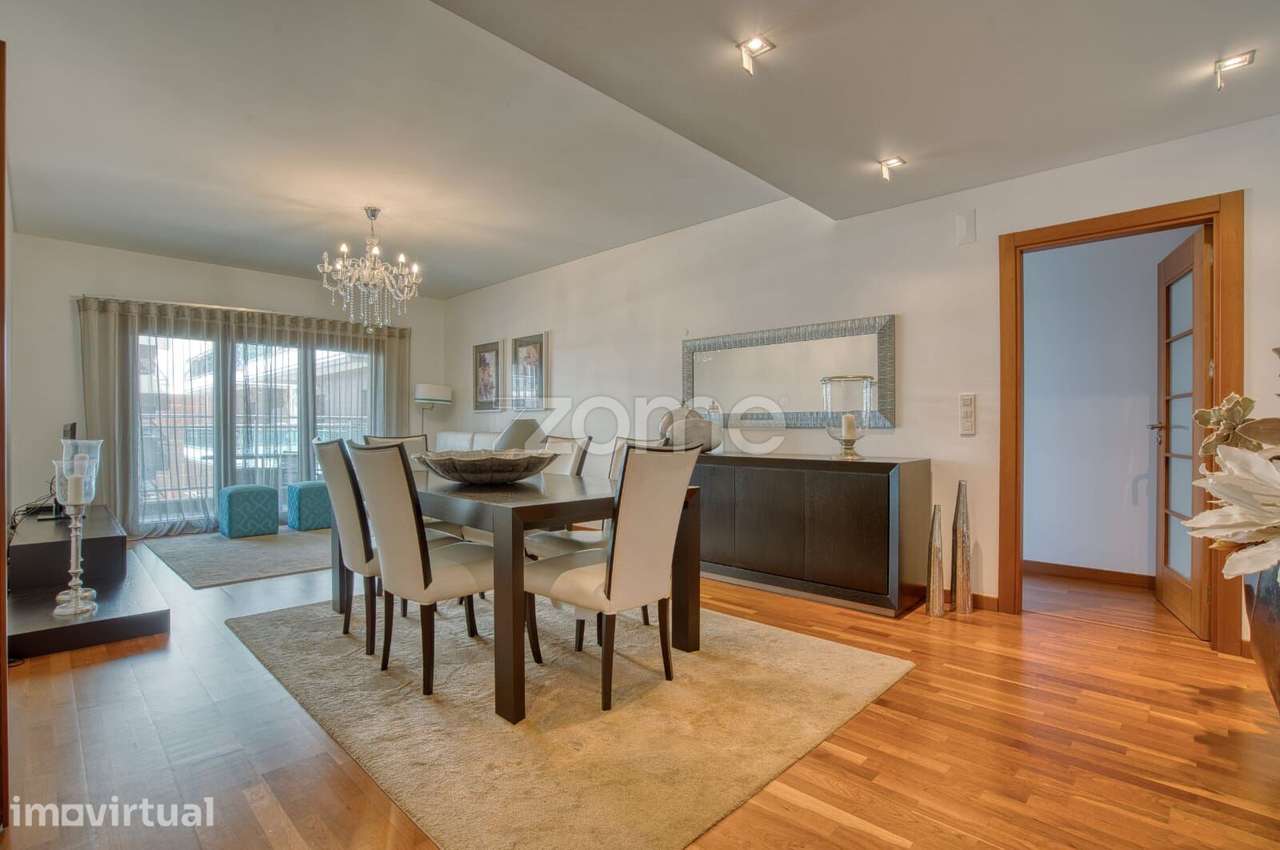 Apartamento T2 Espaçoso nos Terraços da Ponte – Sacavém - Grande imagem: 2/34