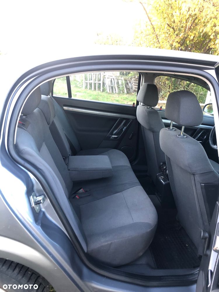 Opel Vectra - 11