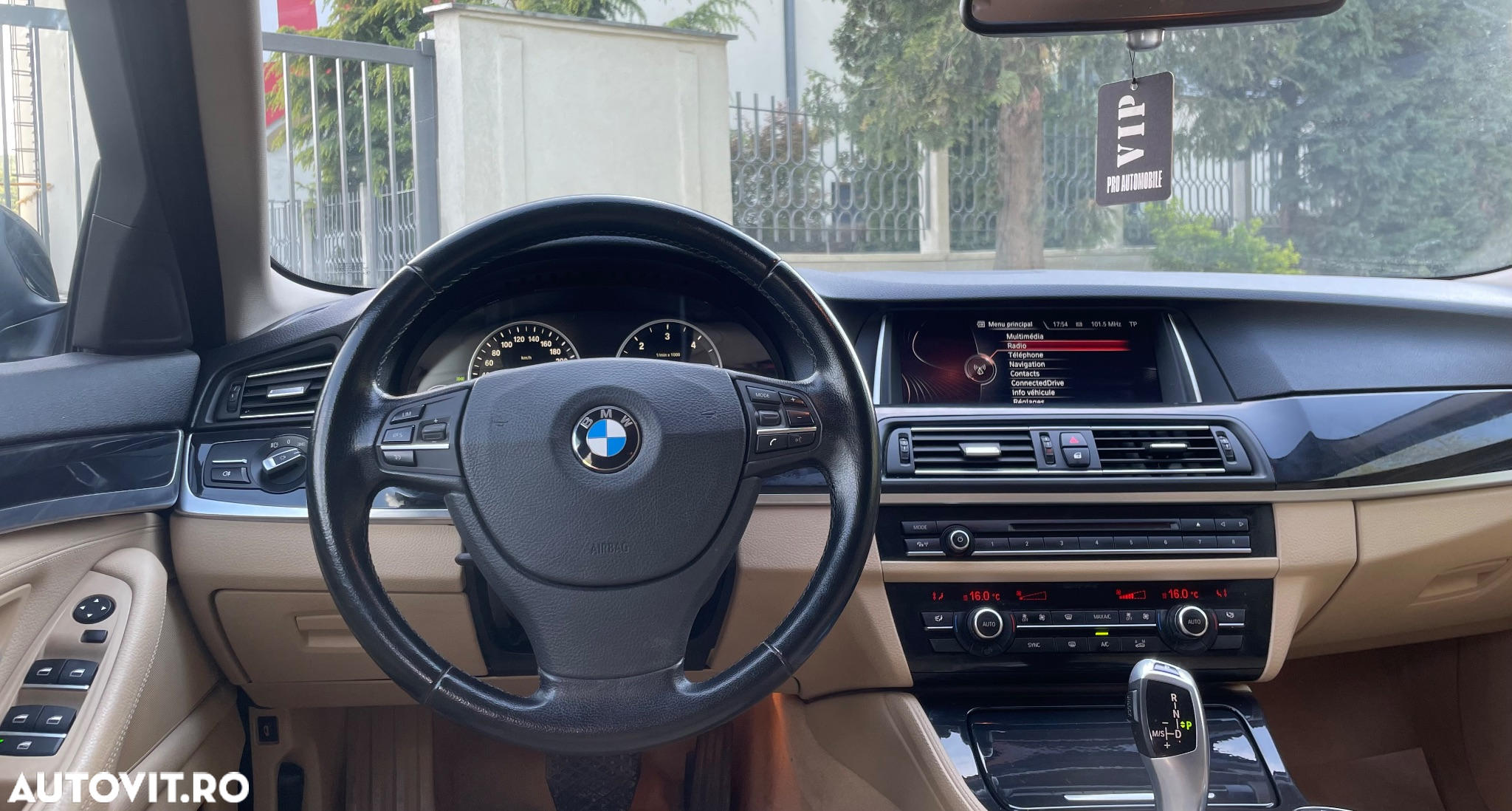 BMW Seria 5 520d Touring Aut. - 33