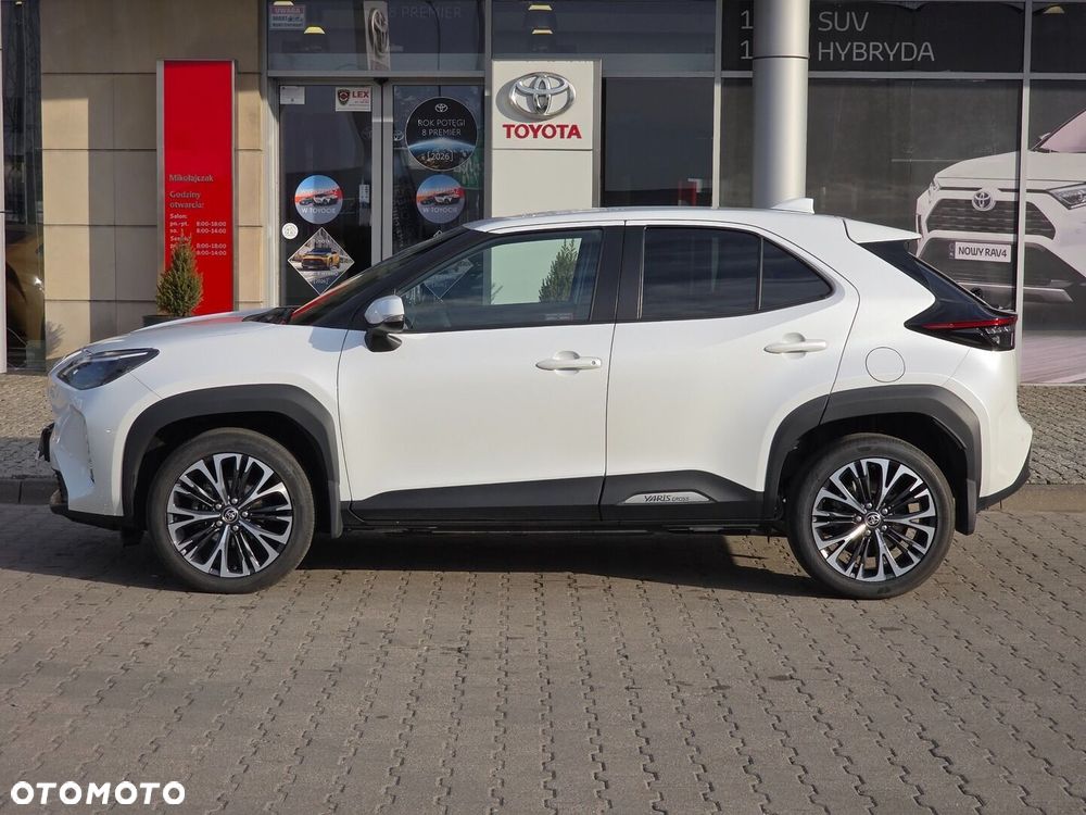 Toyota Yaris Cross - 3
