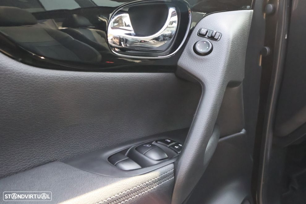 Nissan Qashqai 1.6 dCi Tekna 19 Pele RS - 19